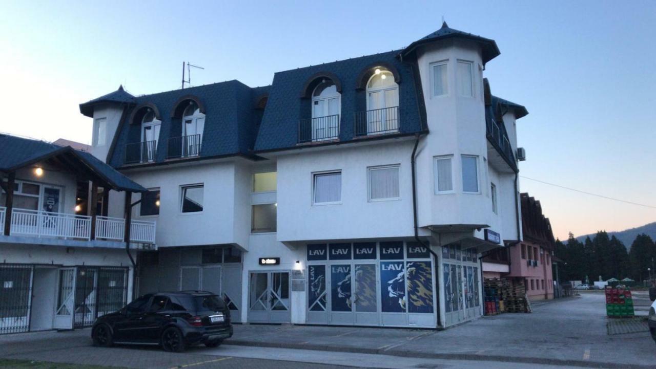 Grande Plus Apartment Dzungla Doboj Extérieur photo